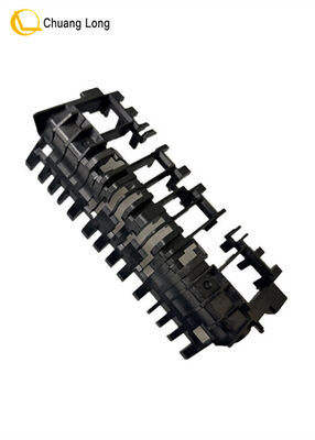 ATM-machineonderdelen Hitachi HCM Dispenser VS FD Frame Guide Top 1P019105-001